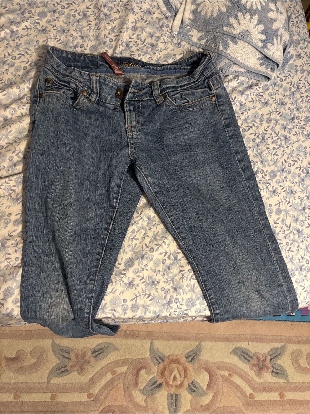 Bluenotes Skinny Jeans in Medium Blue Wash